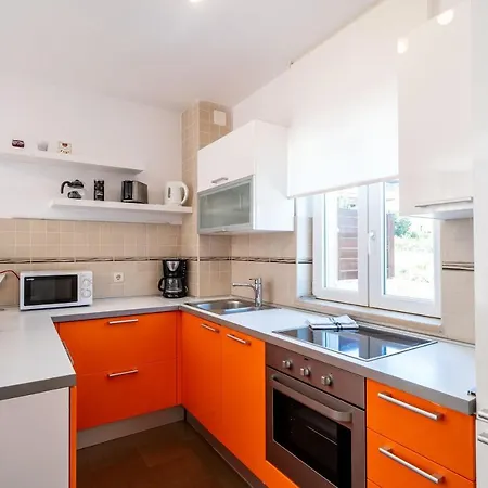 Lorena With Private Pool דירה