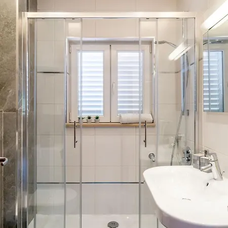 דירה Lorena With Private Pool דוברובניק