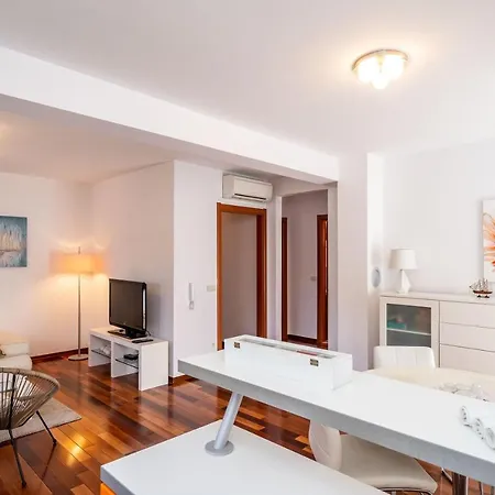 דירה Lorena With Private Pool *