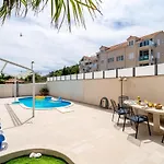 شقة Lorena With Private Pool *