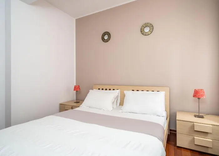 Lorena With Private Pool 두브로브니크