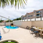 Apartman Lorena With Private Pool *